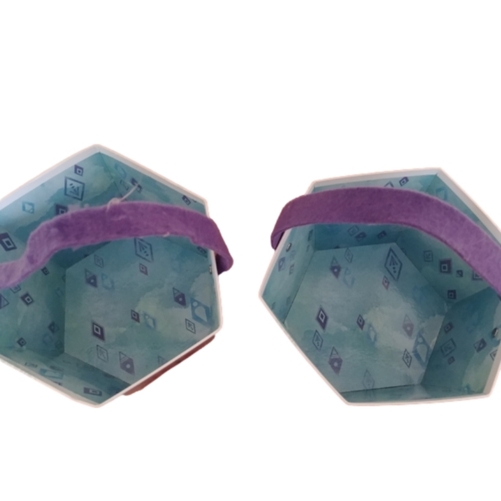 2 Frozen baskets - Picture 2 of 5
